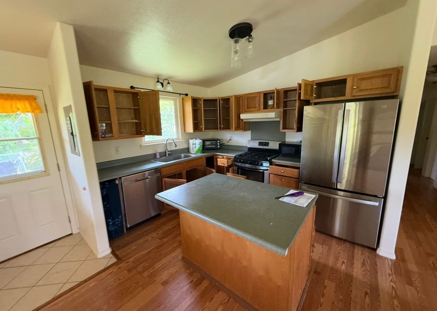 Kalaheo House: 3409 Lauhou Rd