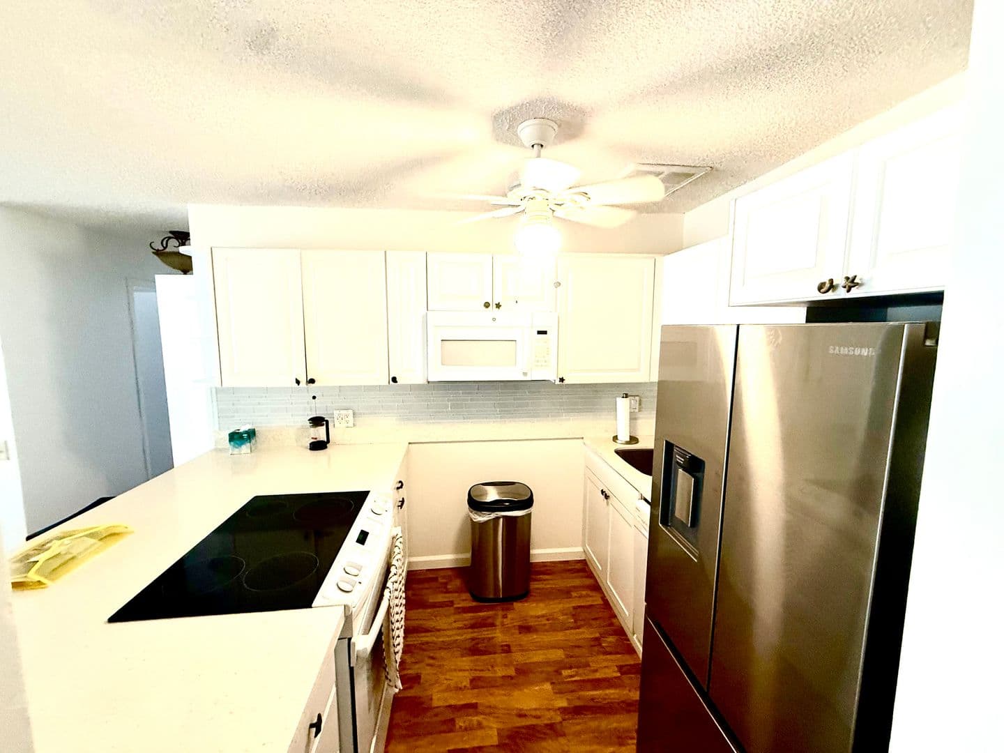 Lihue House: 3-3400 Kuhio Hwy #307