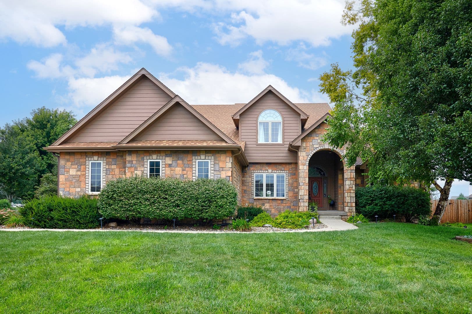 Clive House: 2944 NW 167th Street