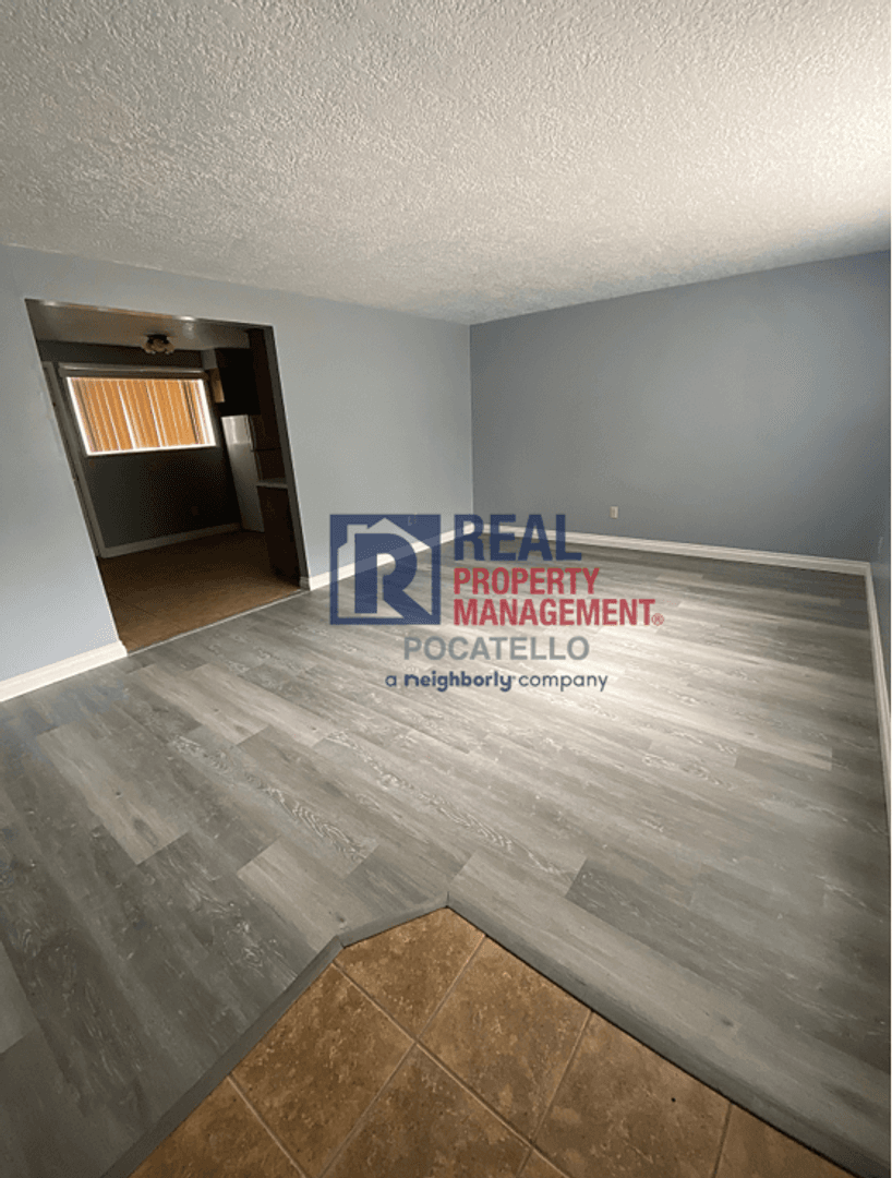 Pocatello Apartment: 951 - 955 Renee Ave