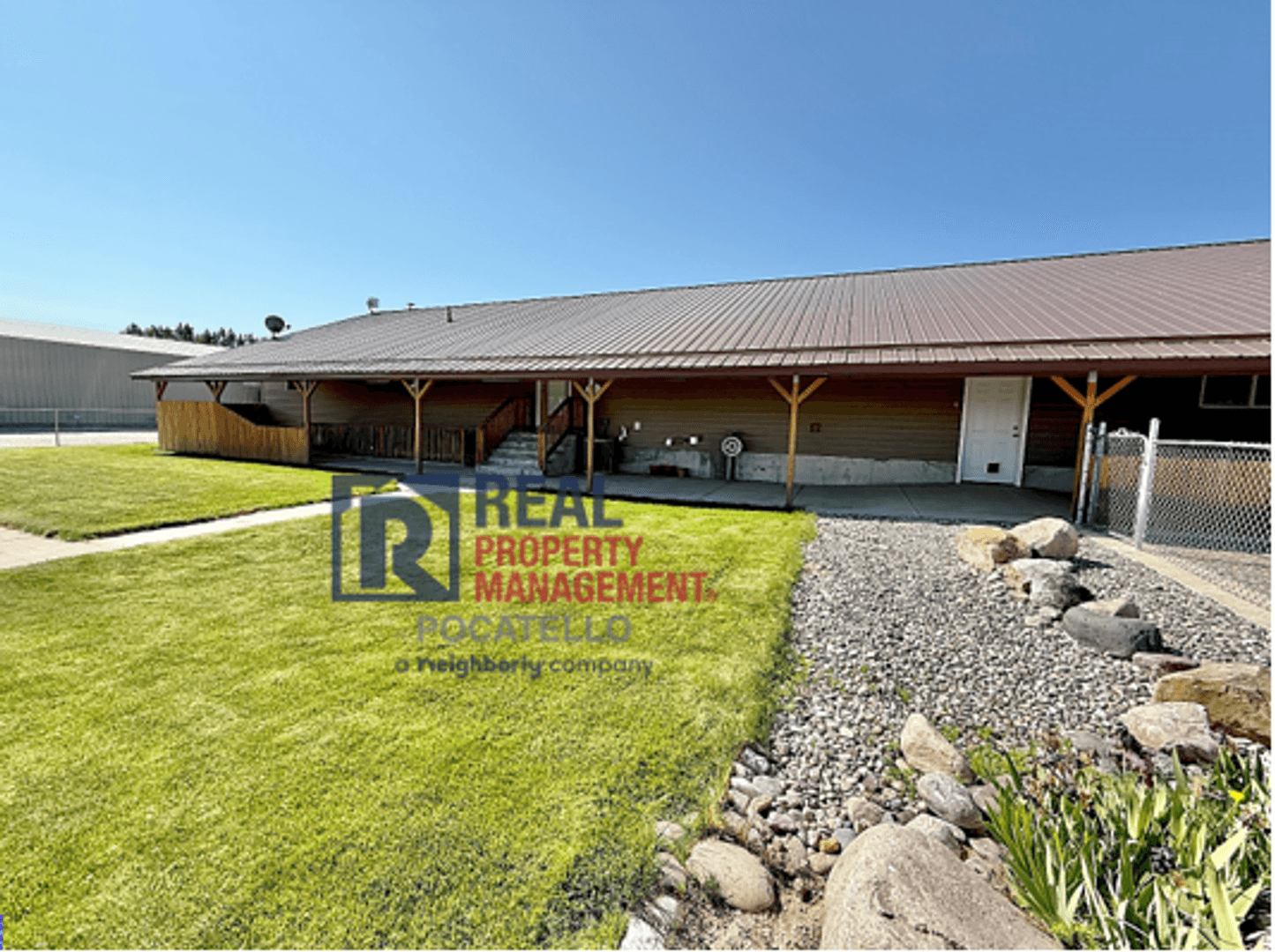 Chubbuck Apartment: 13355 Dekay Rd