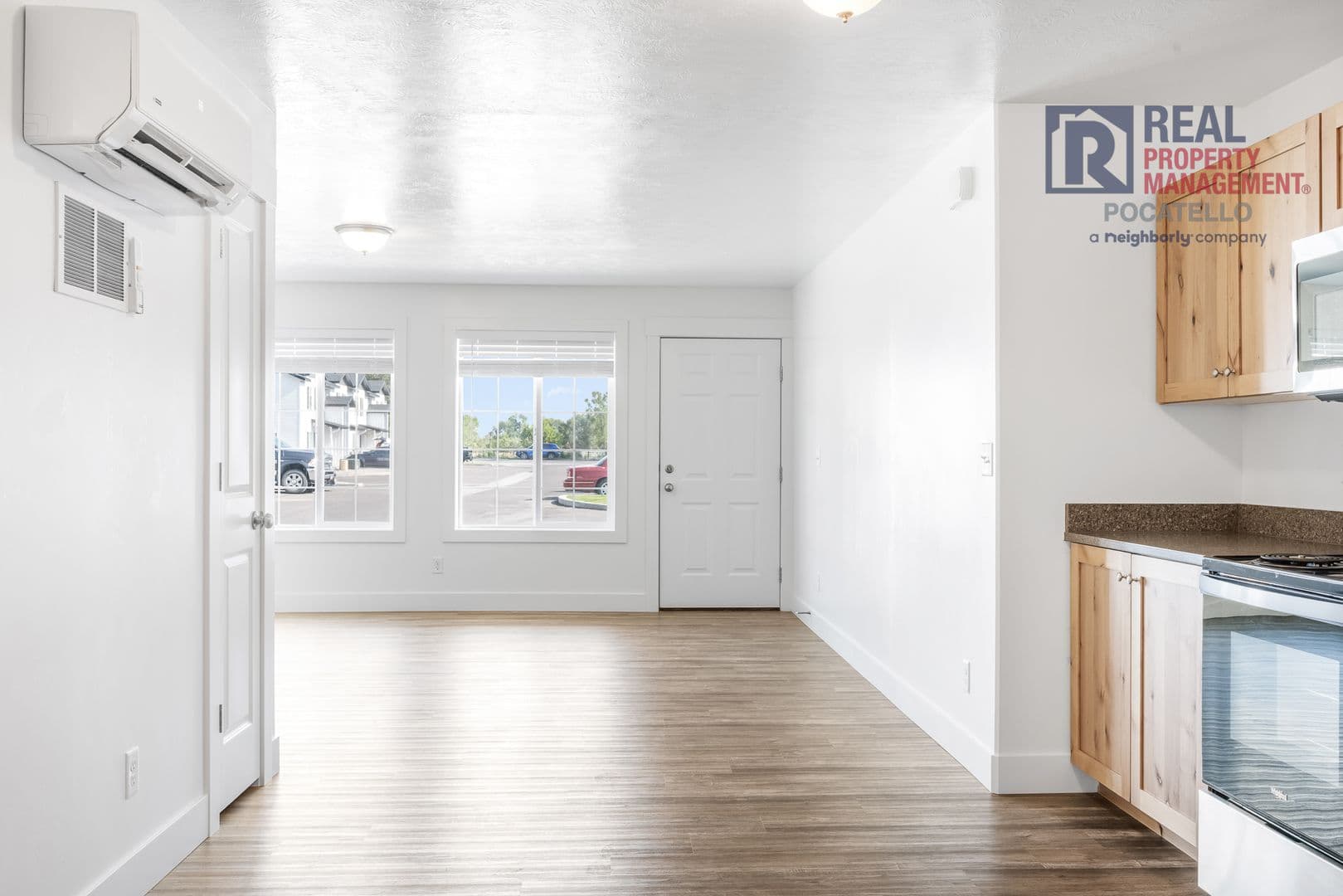 Chubbuck Apartment: 251 W Linden Bld. 5