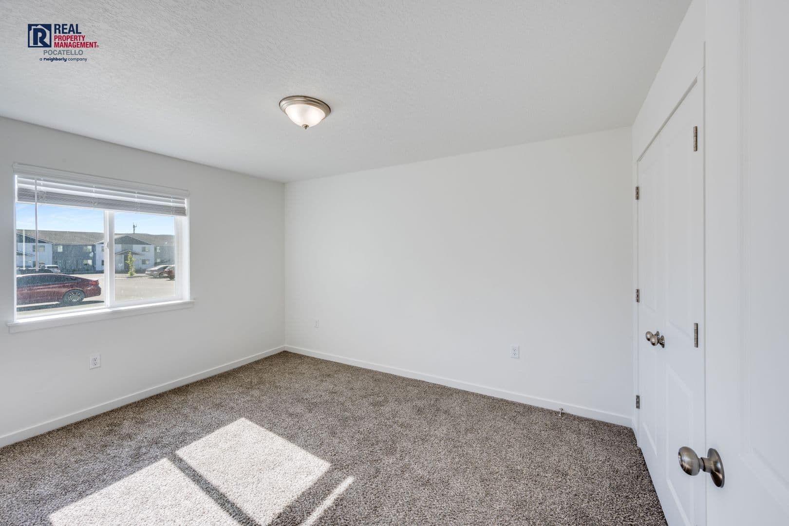 Chubbuck Apartment: 118 Briscoe Rd
