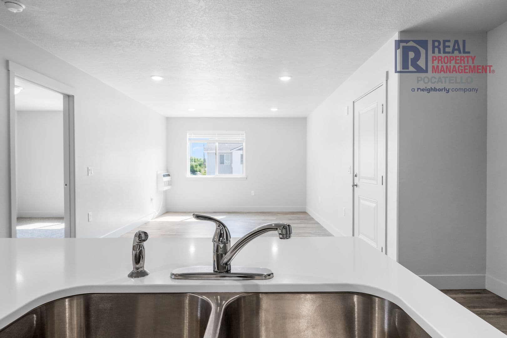 Pocatello Apartment: 1869 W Quinn Rd