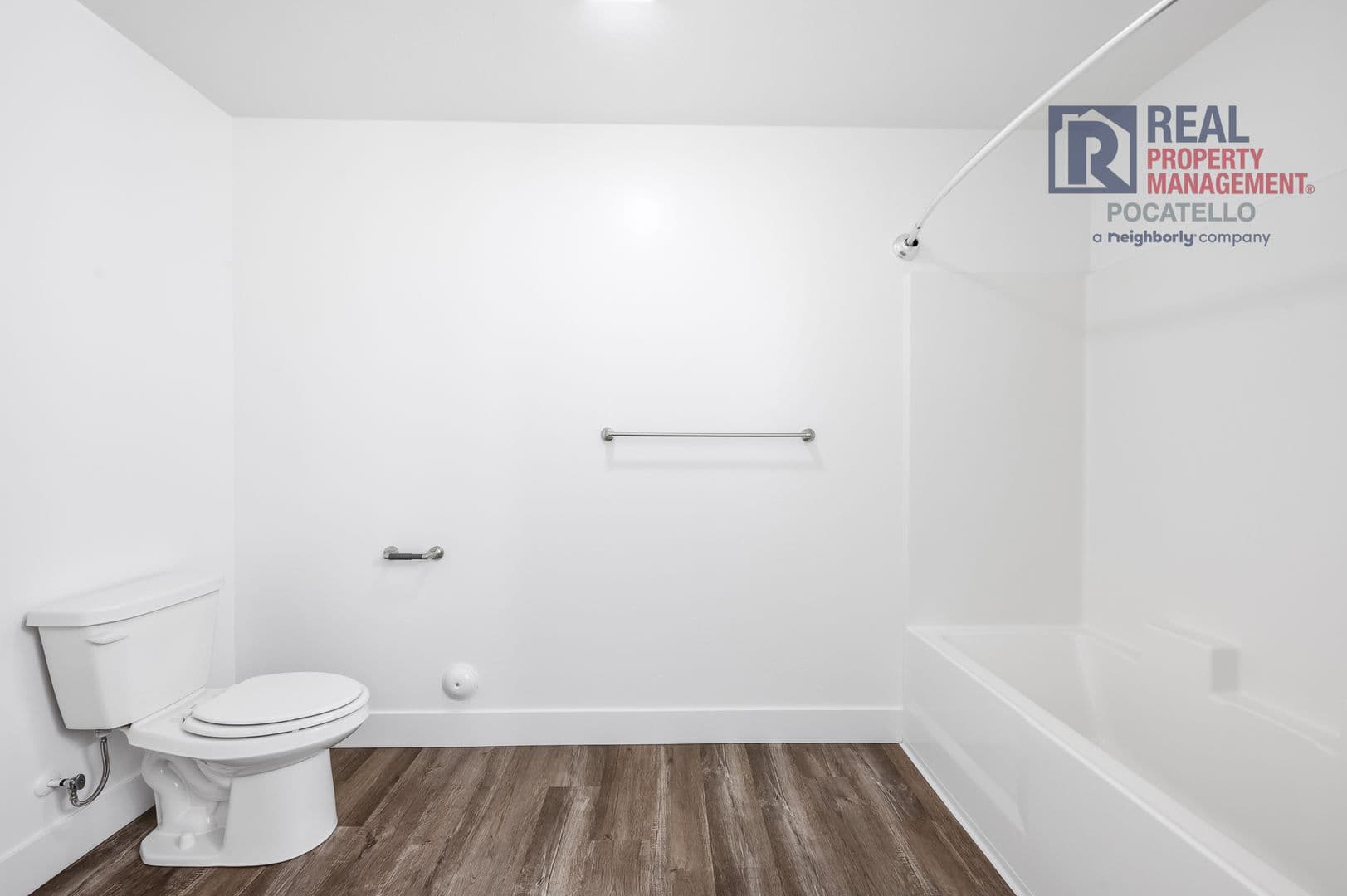 Chubbuck Apartment: 251 W Linden Bld. 5