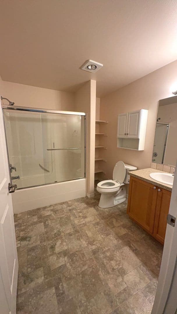 Post Falls Condo: 352 N Promenade