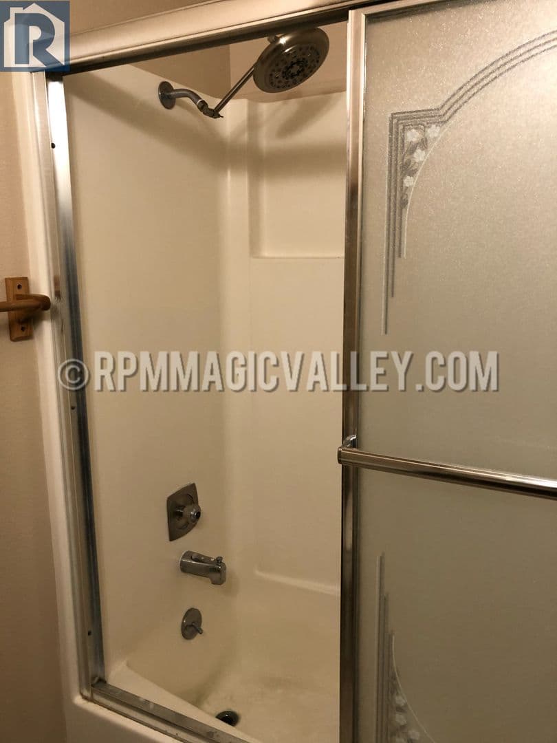 Twin Falls House: 747 Meadows Drive #2