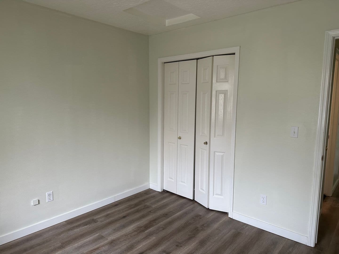 Caldwell House: 3412 Manchester Drive
