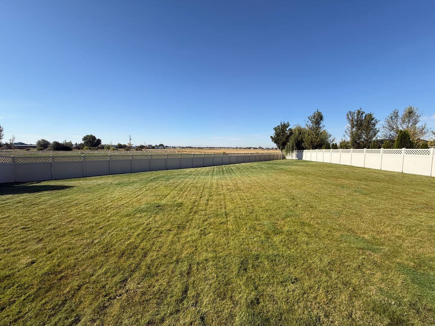 Meridian House: 3535 W Lesina St