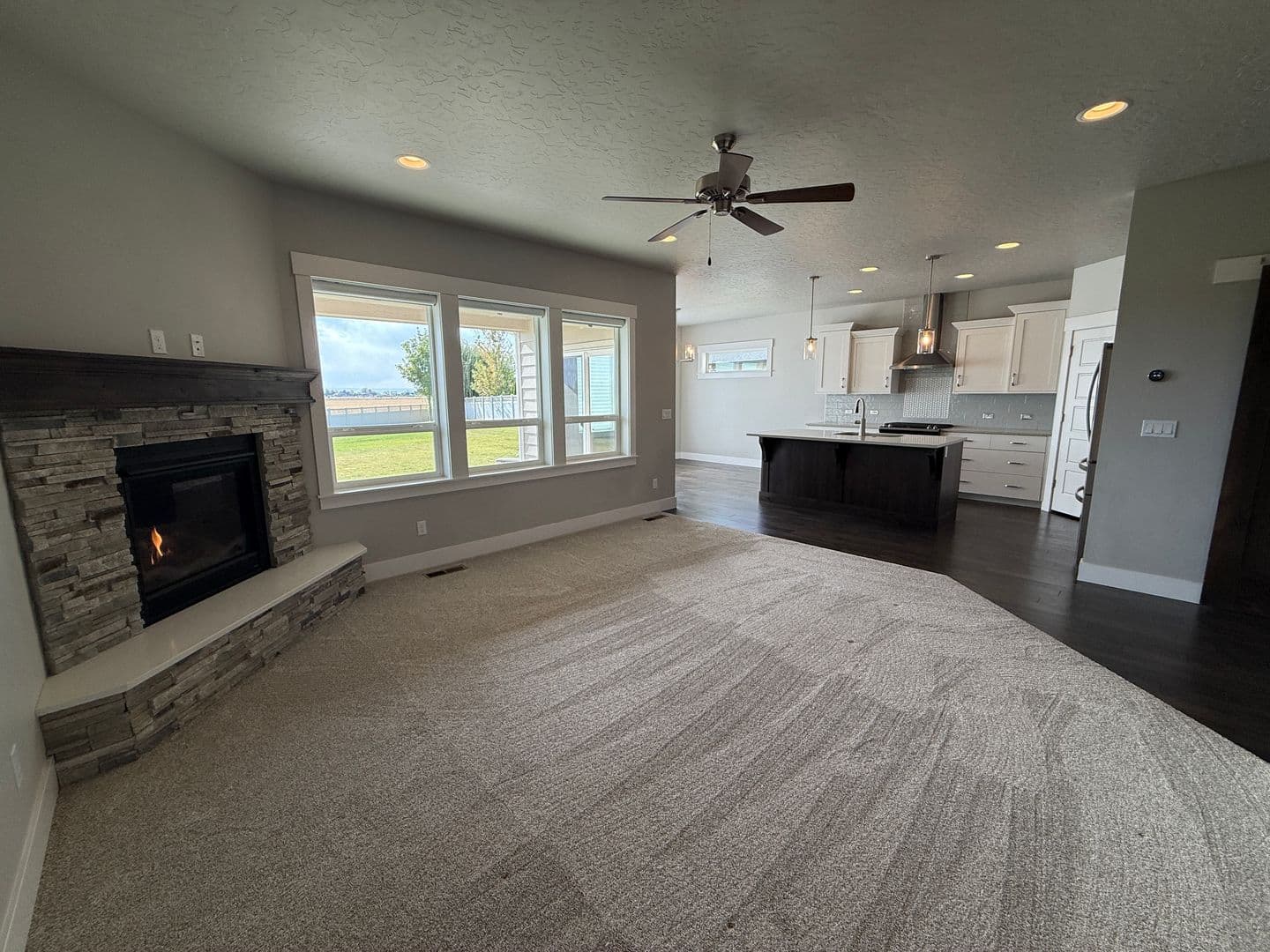 Meridian House: 3535 W Lesina St