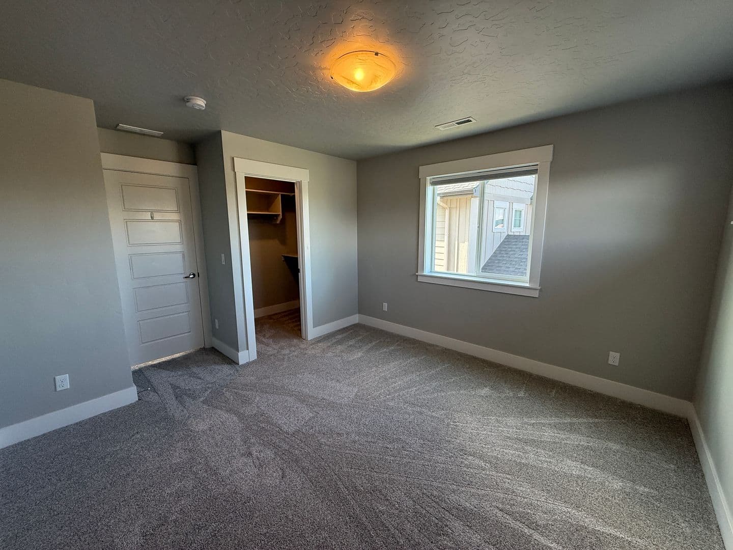 Meridian House: 3535 W Lesina St