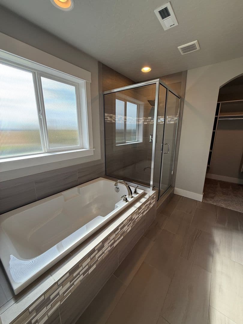 Meridian House: 3535 W Lesina St