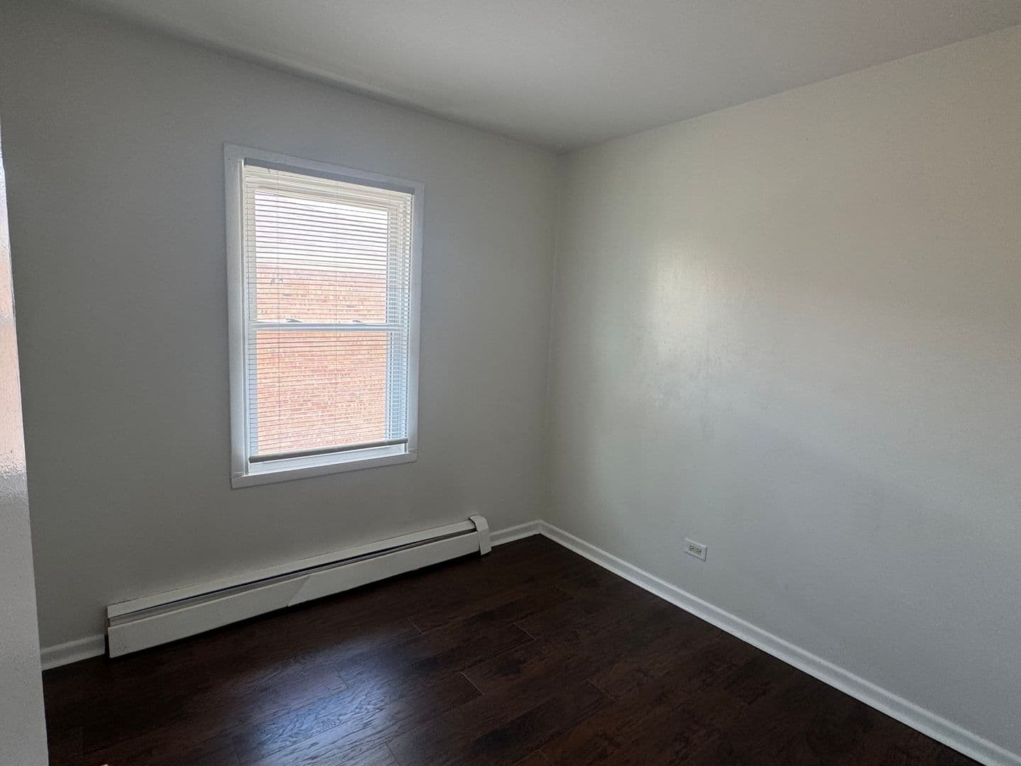 Maywood Apartment: 1019 S 16th Ave