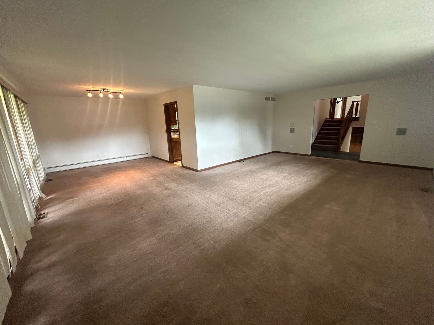 Park Ridge House: 1330 Bonita Drive