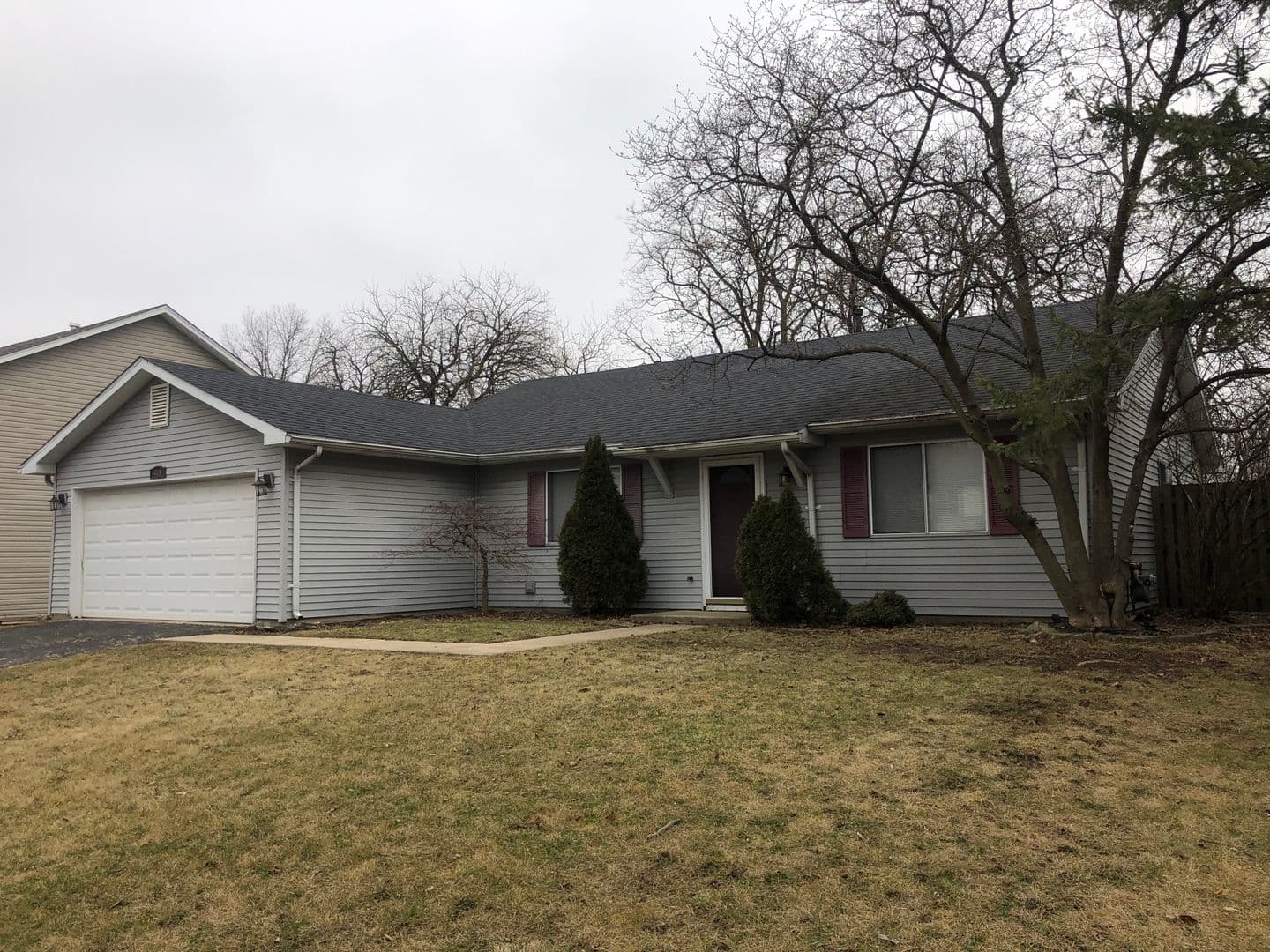Bolingbrook House: 448 Independence