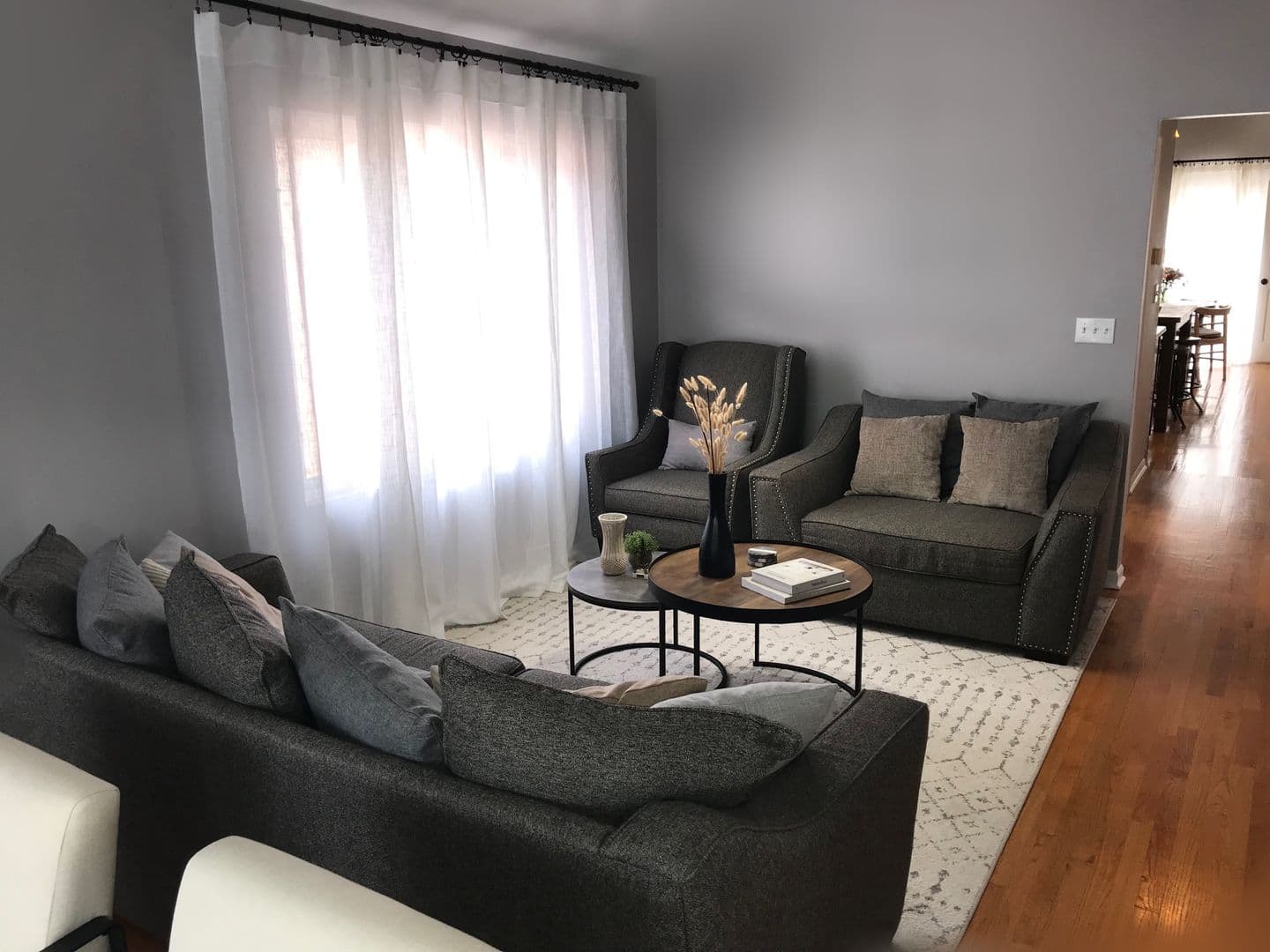 Berkley House: 5901 Burr Oak Avenue