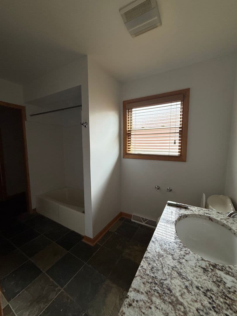 River Grove House: 2425 Hessing St,