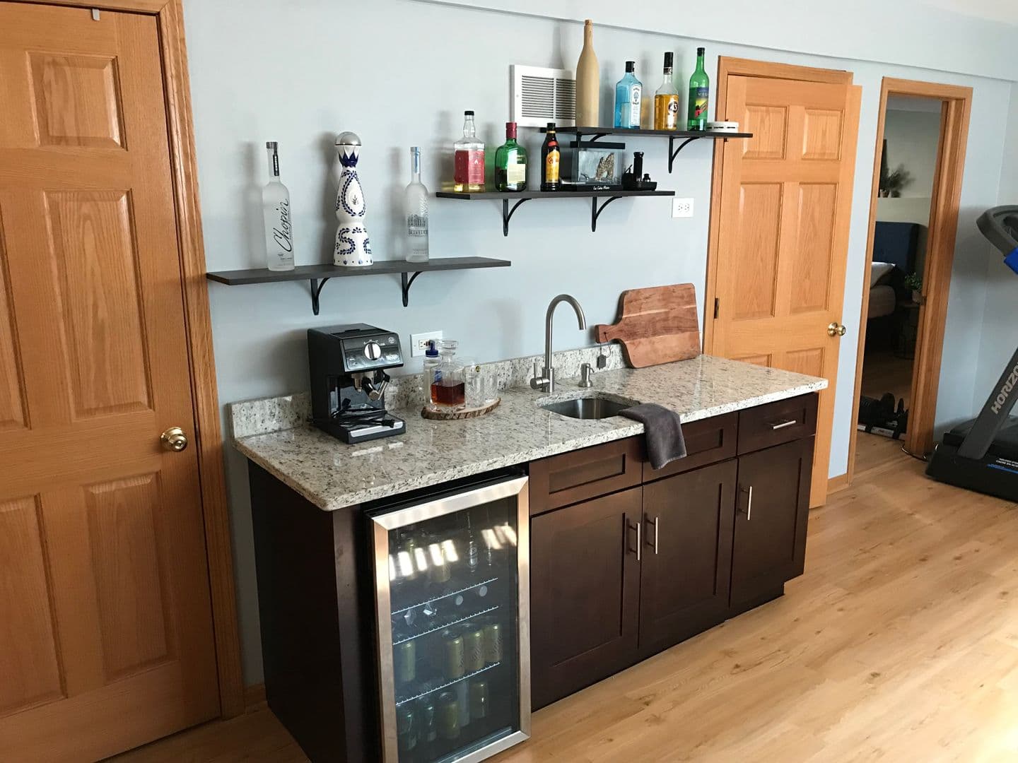 Berkley House: 5901 Burr Oak Avenue