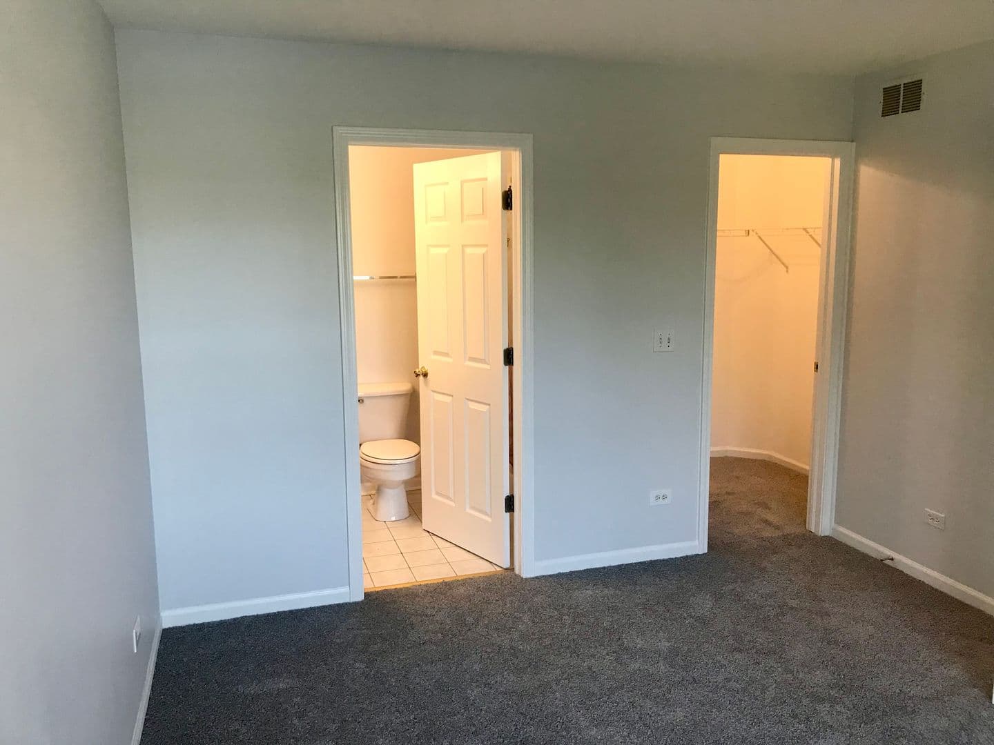 Wheeling House: 685 River Mill Parkway