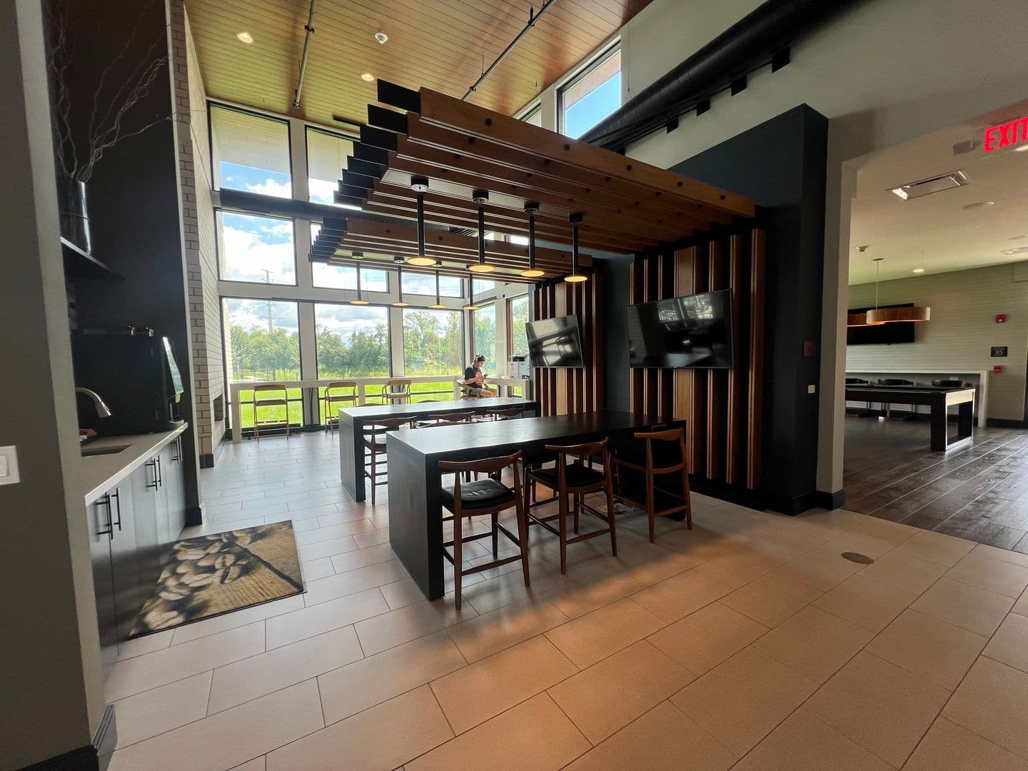 Warrenville House: 3s625 Camden St