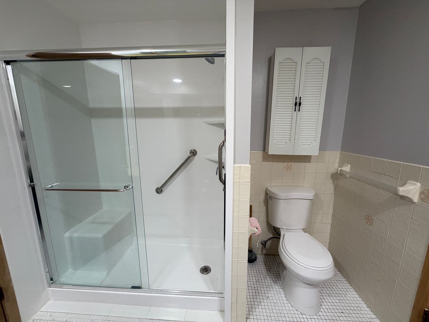 Darien House: 614 69th St