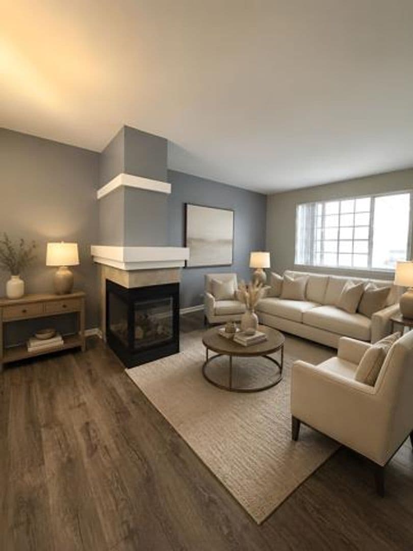 Cary House: 649 Cary Woods Cir