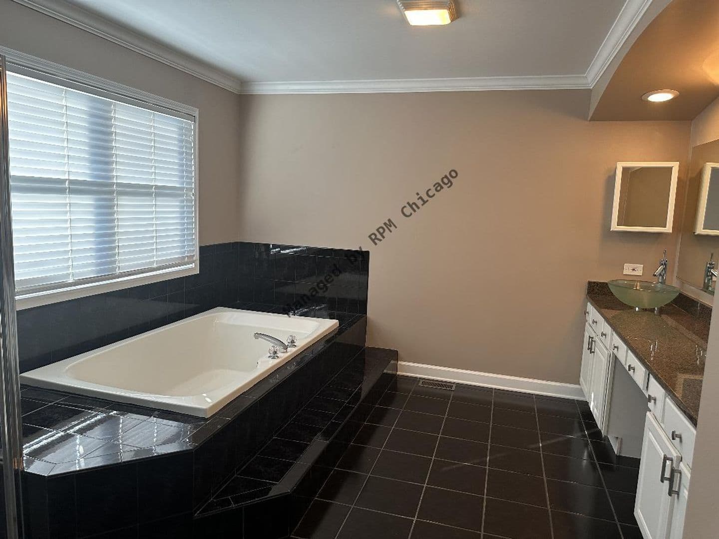 Hoffman Estates House: 5490 Fox Path Ln