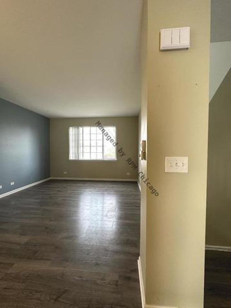 Cary House: 649 Cary Woods Cir