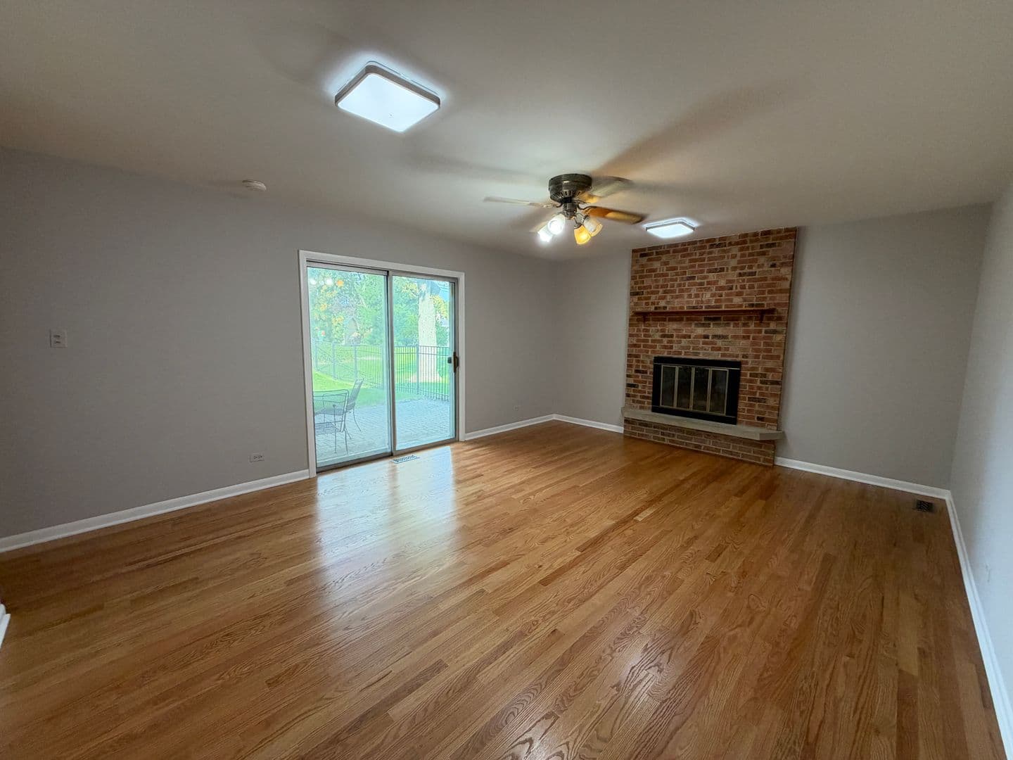 Darien House: 614 69th St