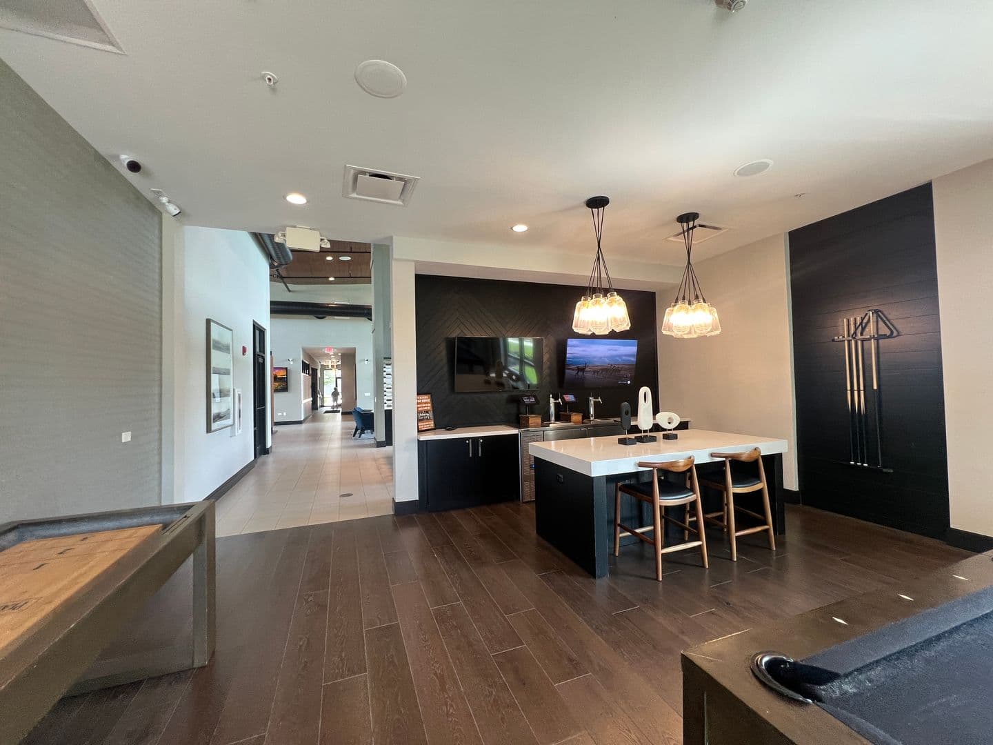 Warrenville House: 3s625 Camden St
