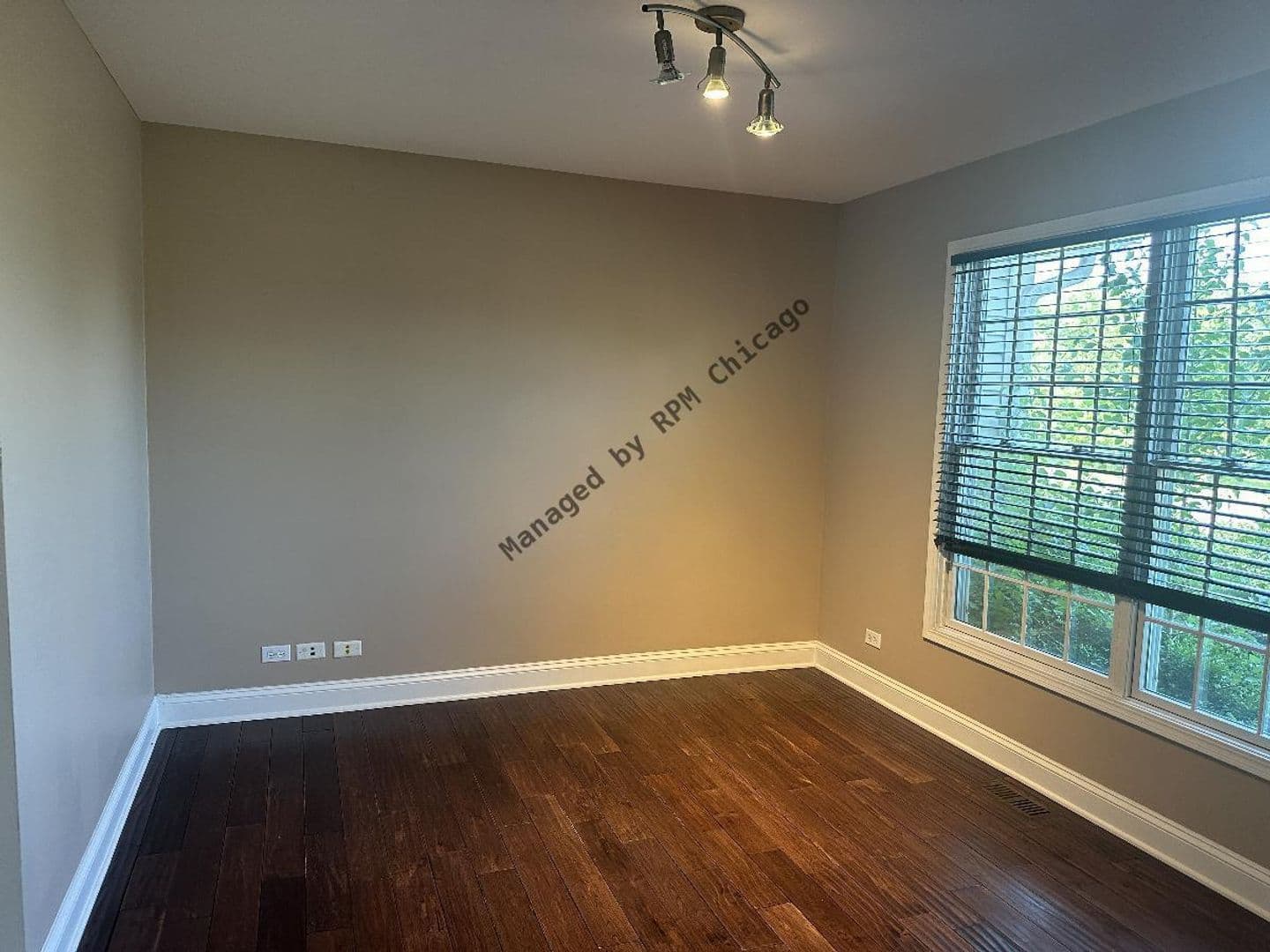 Hoffman Estates House: 5490 Fox Path Ln