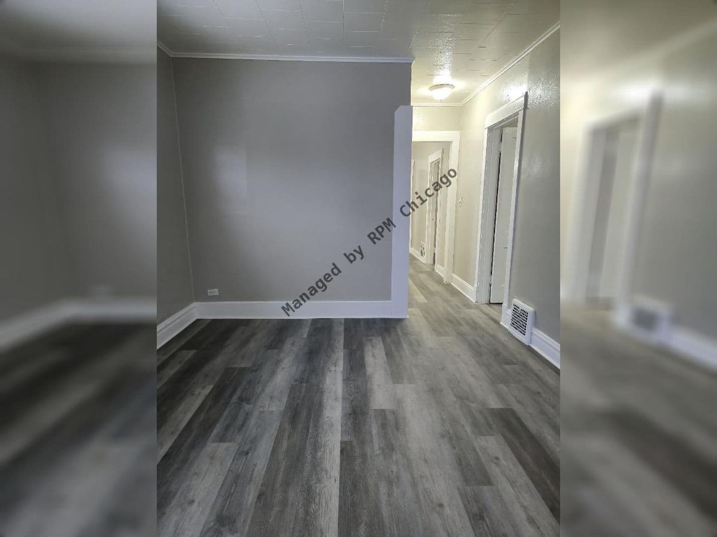 Chicago House: 3240 W 64th Pl