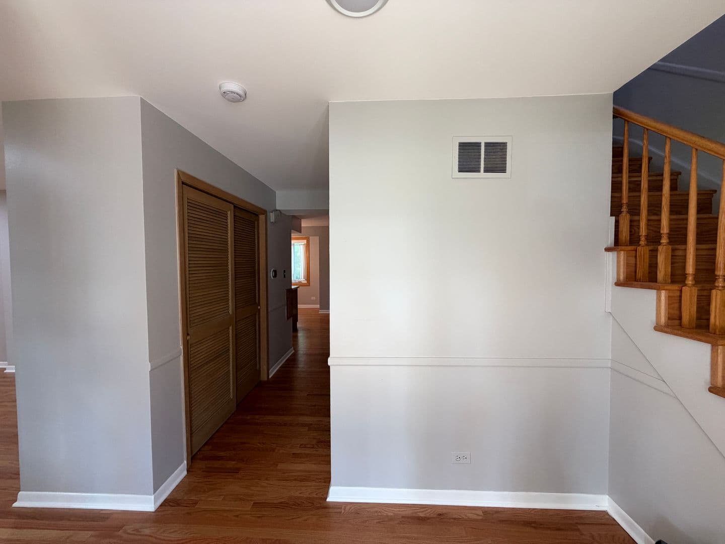 Darien House: 614 69th St