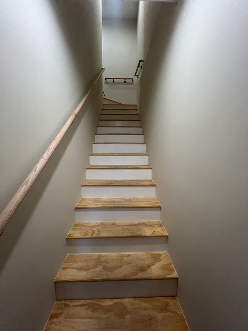Chicago Apartment: 4434 W Monroe St