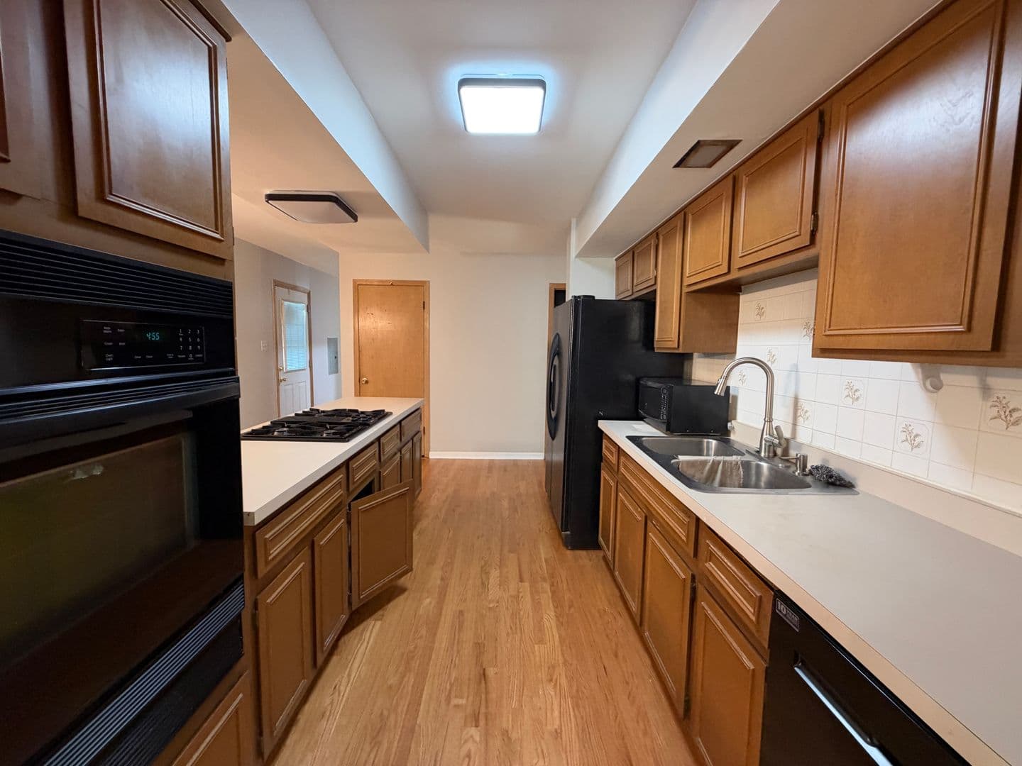 Darien House: 614 69th St