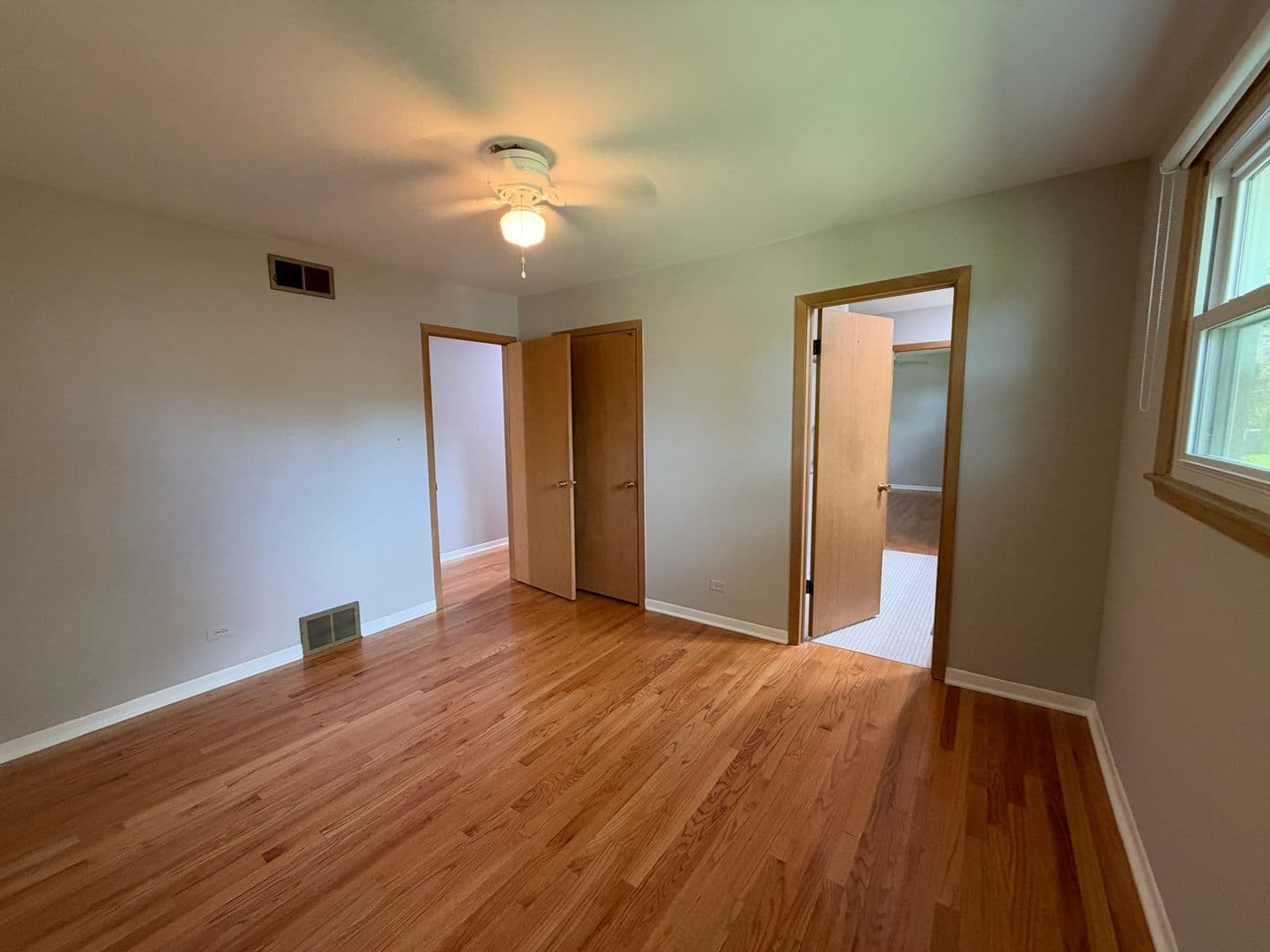 Darien House: 614 69th St