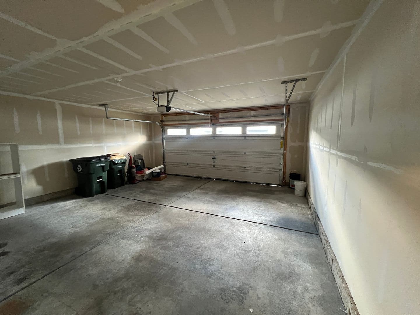 Warrenville House: 3s625 Camden St