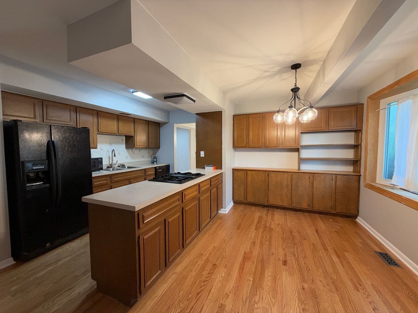 Darien House: 614 69th St