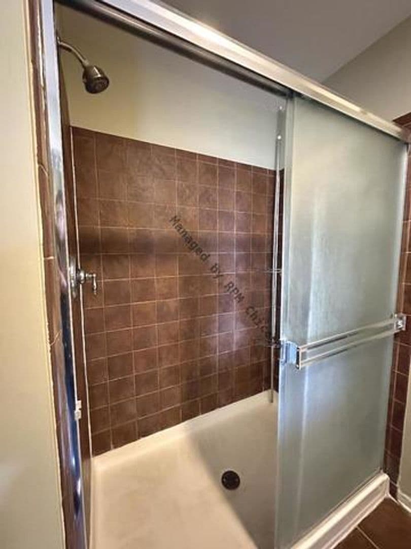 Cary House: 649 Cary Woods Cir
