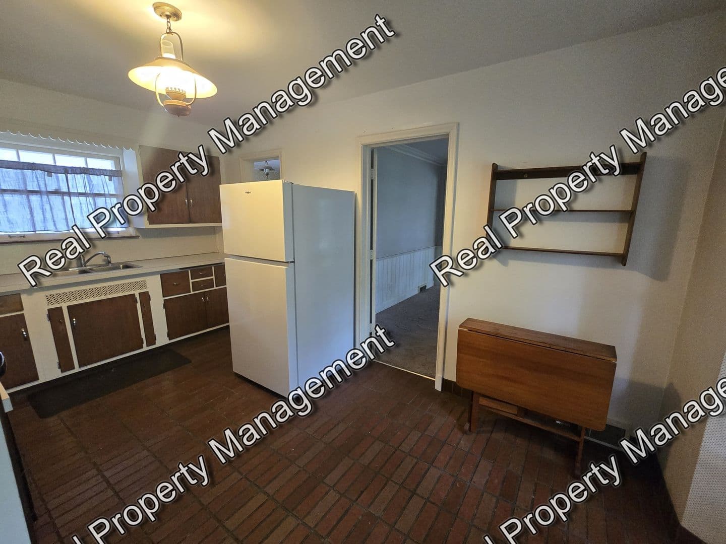 Crown Point House: 141 N. Grant Street
