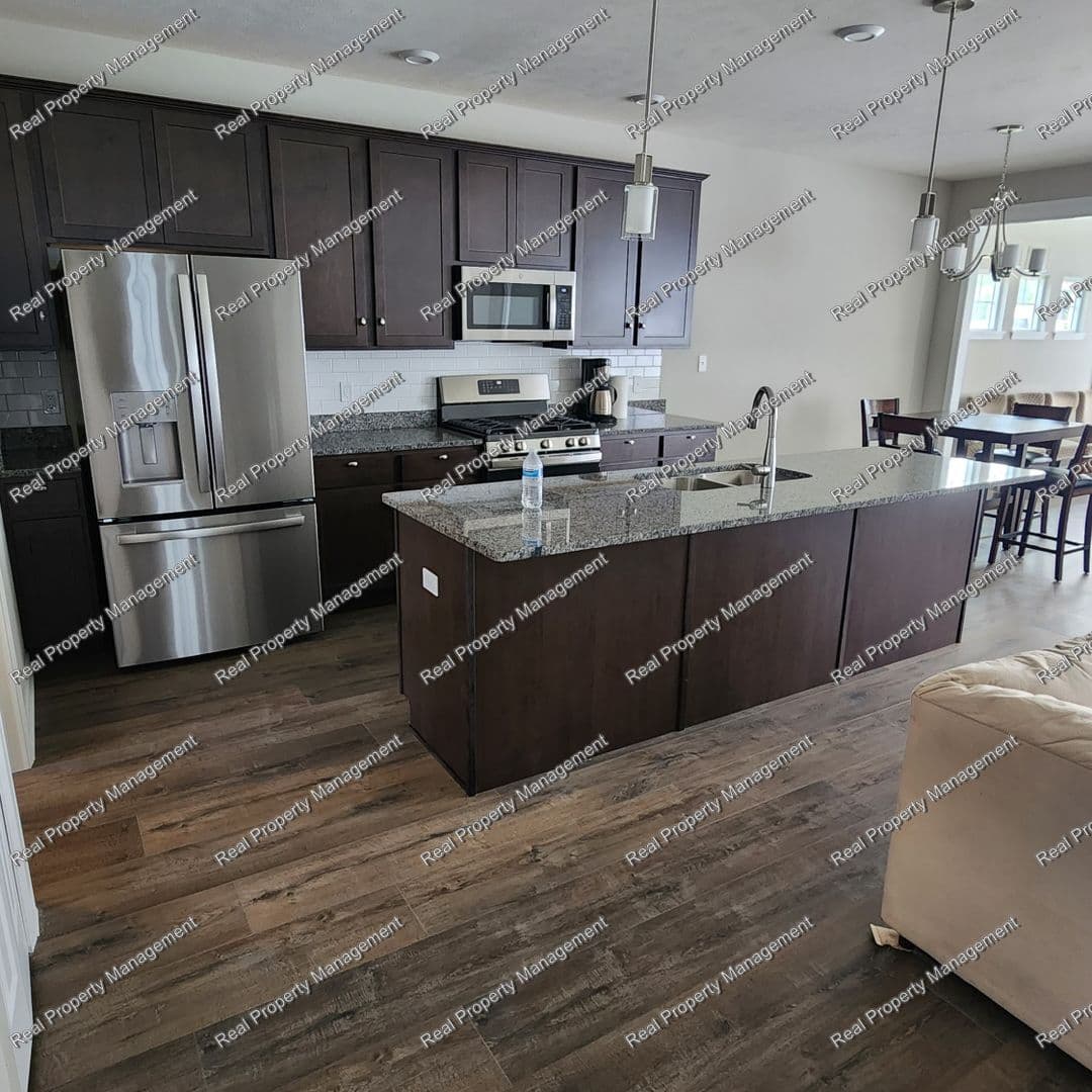 Cedar Lake House: 11393 W. 123rd Ave