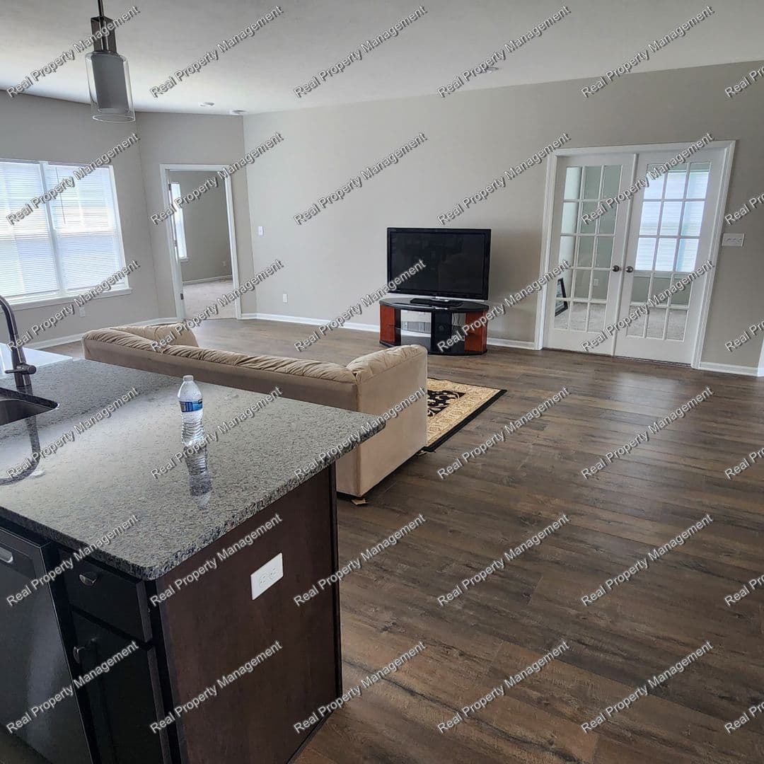 Cedar Lake House: 11393 W. 123rd Ave