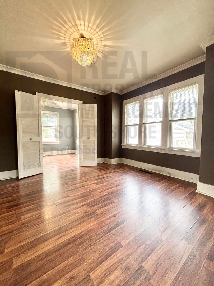 La Porte House: 1010 2nd Street