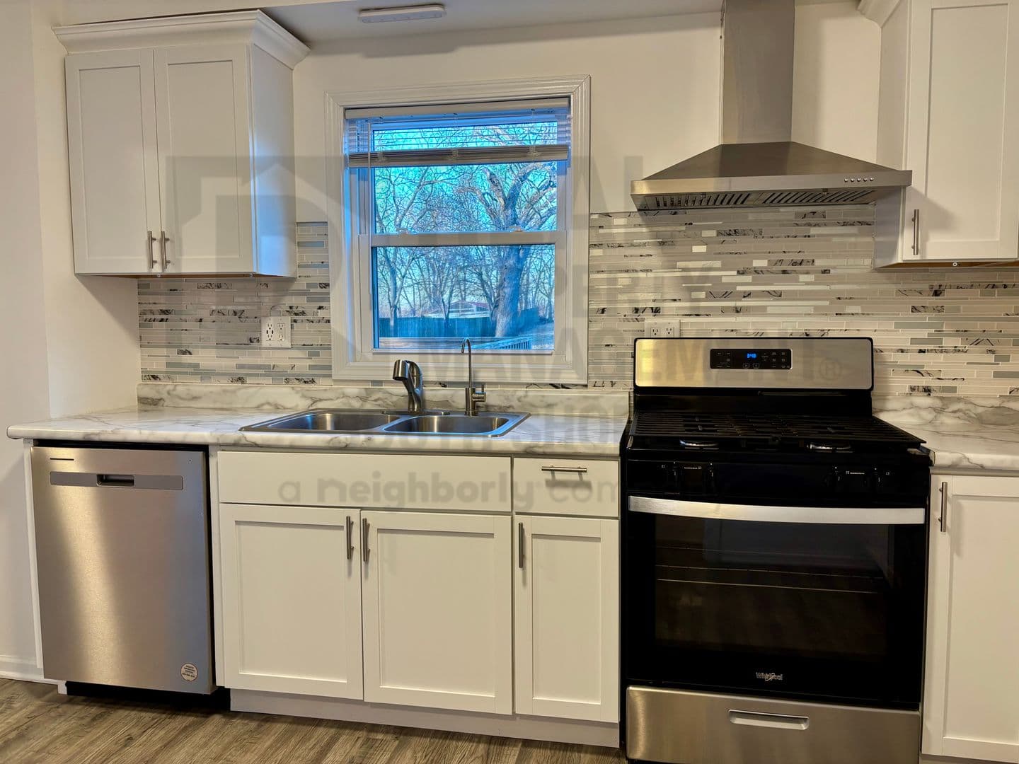 Merrillville House: 2104 East 73rd Avenue