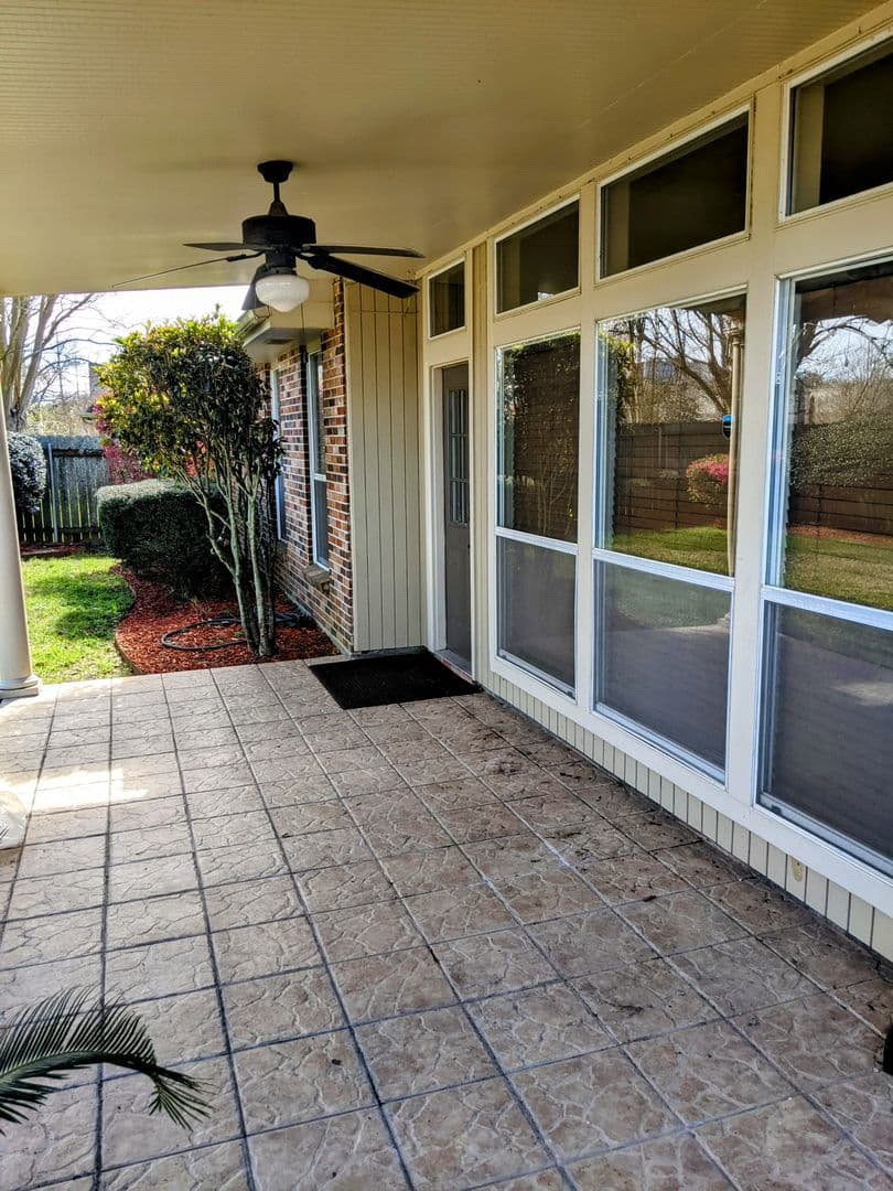 Lafayette House: 103 Southwood Dr.