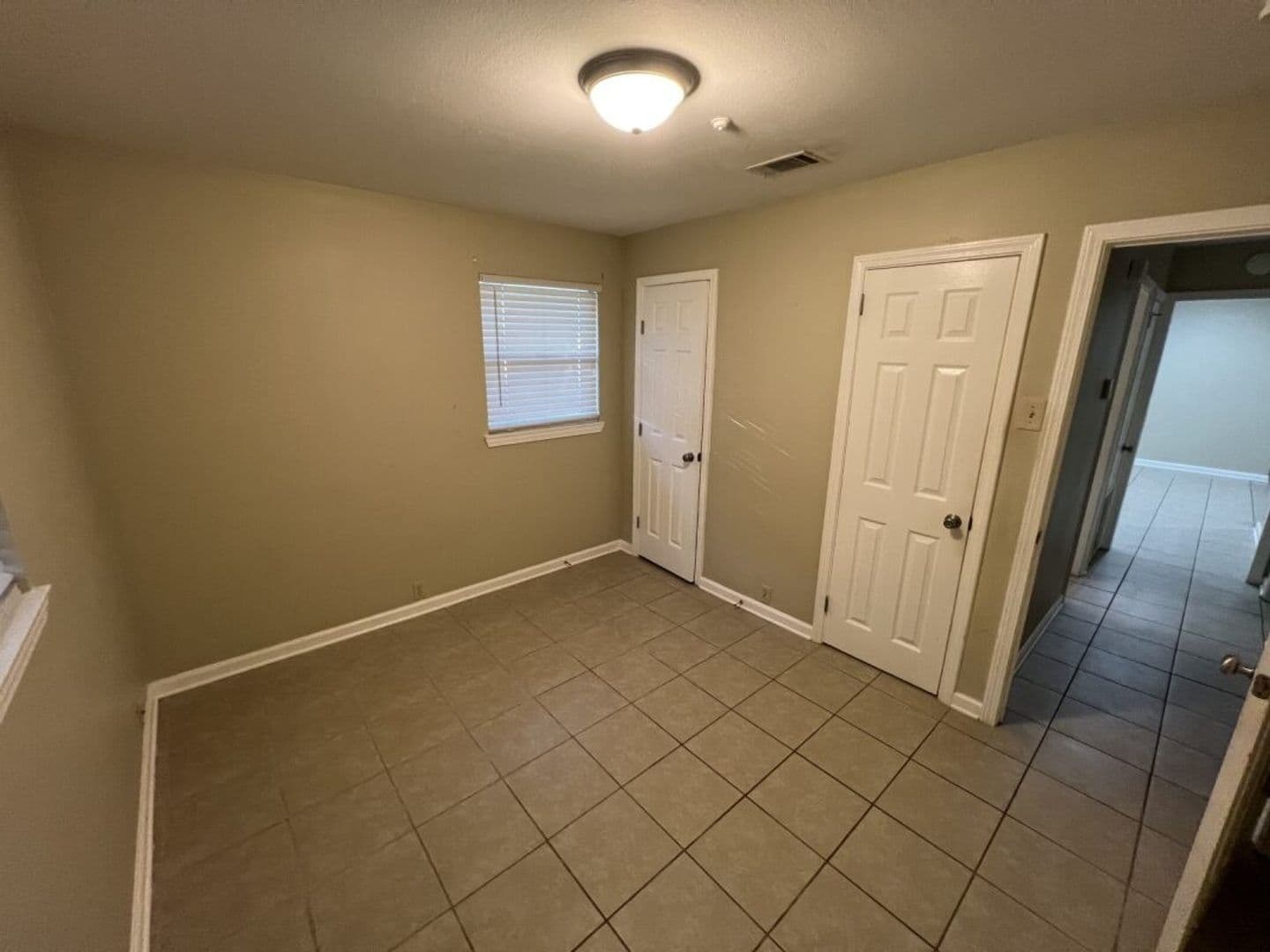 Baton Rouge House: 3280 Crestaire Dr