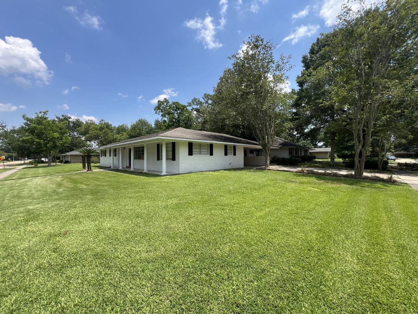 Baton Rouge House: 10444 Browning Dr.