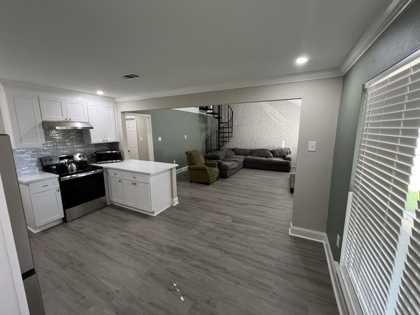 Baton Rouge House: 8724 Pecan Tree Dr.