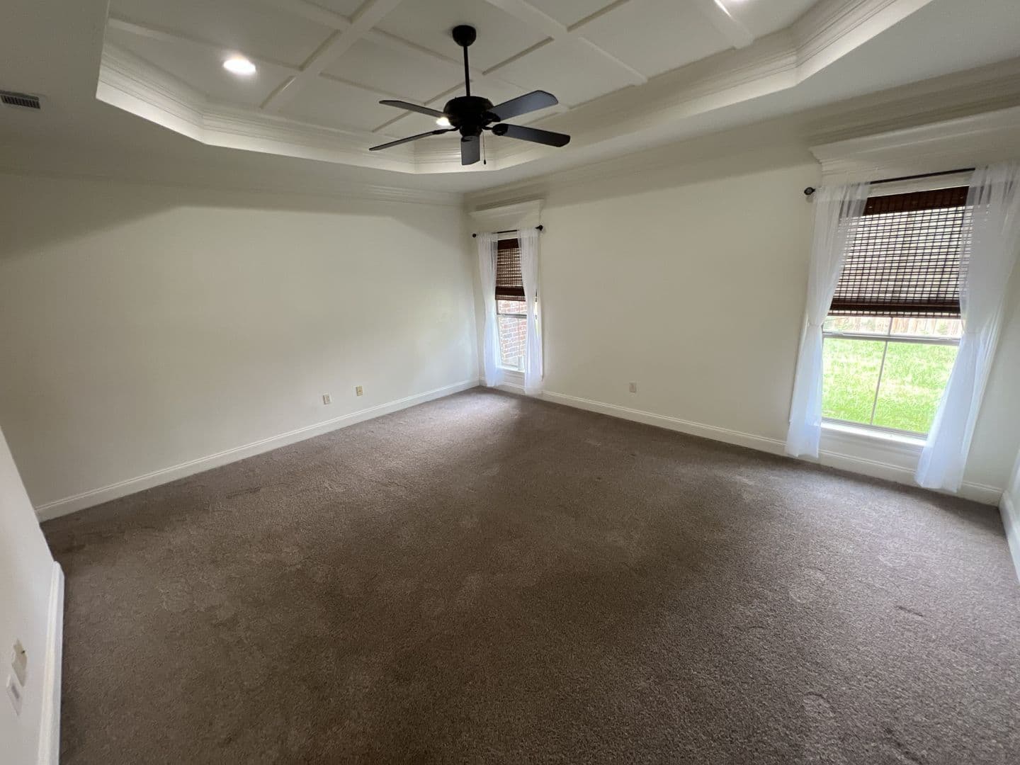 Zachary House: 7335 Oakview Dr.