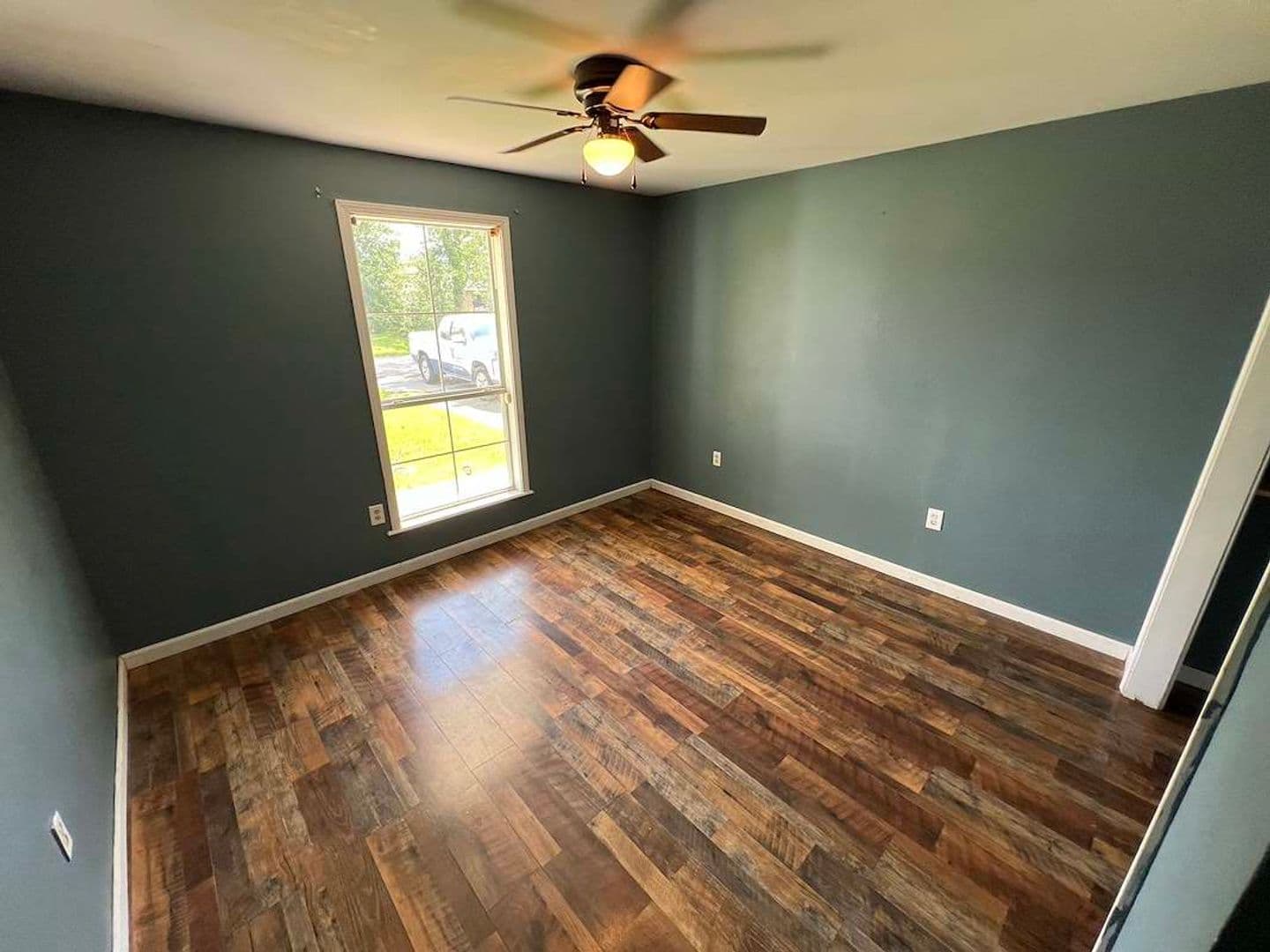 Denham Springs House: 8725 Fairoaks St
